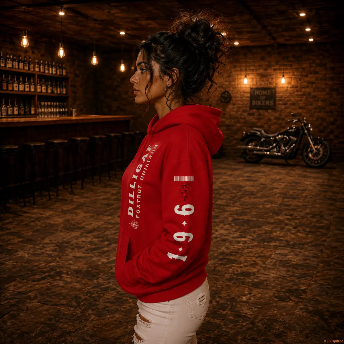 DILLIFU Hoodie - Señoras – – red_dilligaffu_seite_frau_7acaf434-8f5d-40b7-9e6f-f6adc0ed6863 – El Capitano